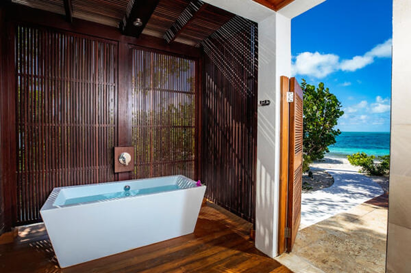 Coconut Home - Image 18